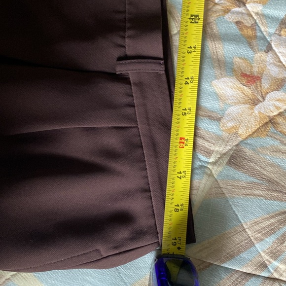 Woman’s 2pc Brown Pantsuit - Picture 14 of 14
